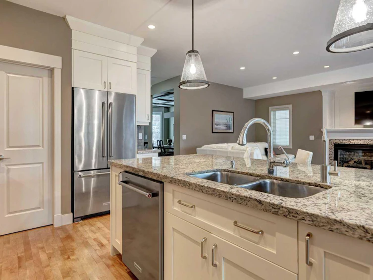 1410 26a Street SW, Calgary, AB, T3C 1K8 - 8