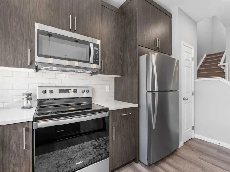 126 Carringvue Park NW, Calgary, AB, T3P 1L1 - 24