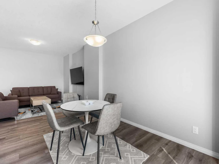 126 Carringvue Park NW, Calgary, AB, T3P 1L1 - 17