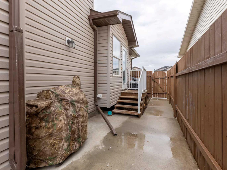 620 Aberdeen Crescent W, Lethbridge, AB, T1J 5A9 - 32