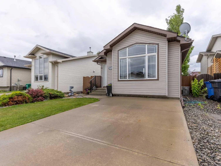 620 Aberdeen Crescent W, Lethbridge, AB, T1J 5A9 - 3