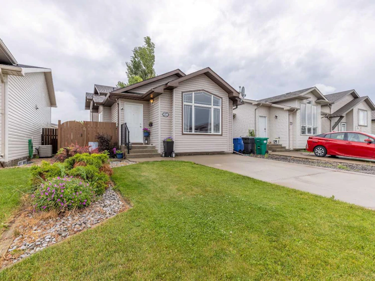 620 Aberdeen Crescent W, Lethbridge, AB, T1J 5A9 - 2