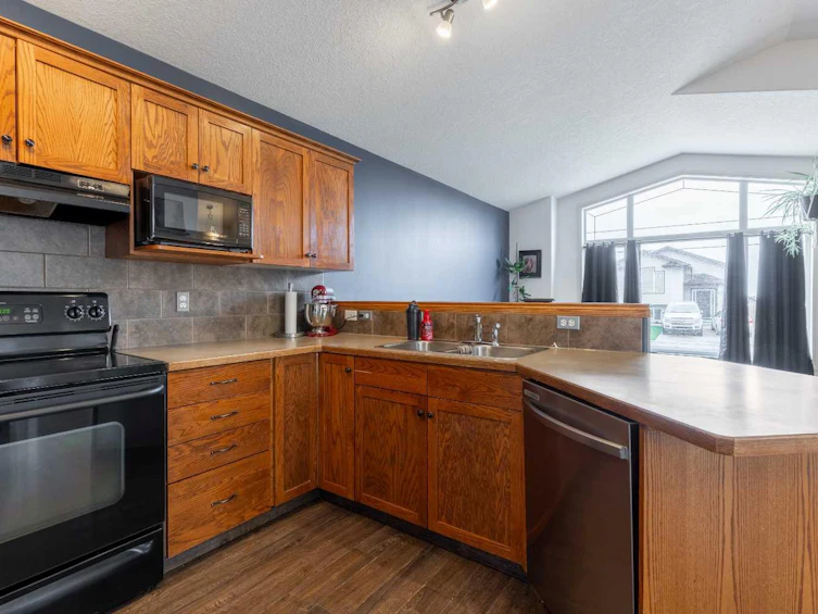 620 Aberdeen Crescent W, Lethbridge, AB, T1J 5A9 - 12