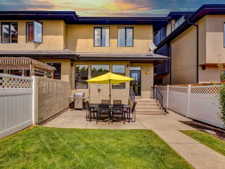 625 25 Avenue NW, Calgary, AB, T2M 2B1 - 33