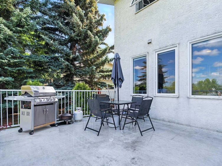 26 Eldridge Crescent, Red Deer, AB, T4R 2C9 - 4