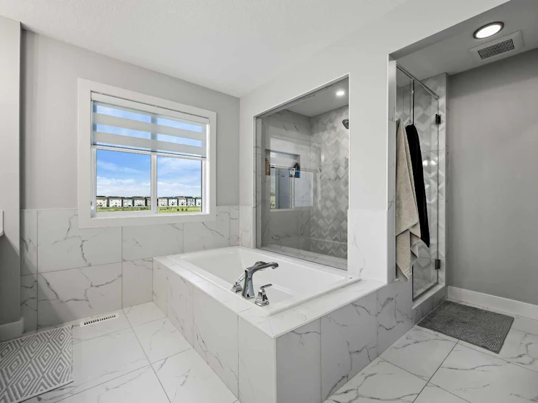 29 Lucas Cove NW, Calgary, AB, T3P 1M4 - 29