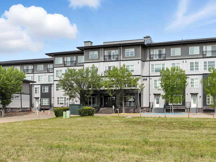 5322-2660 22 Street, Red Deer, AB, T4R 0K1