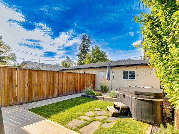 436 22 Avenue NE, Calgary, AB, T2E 1T7 - 25