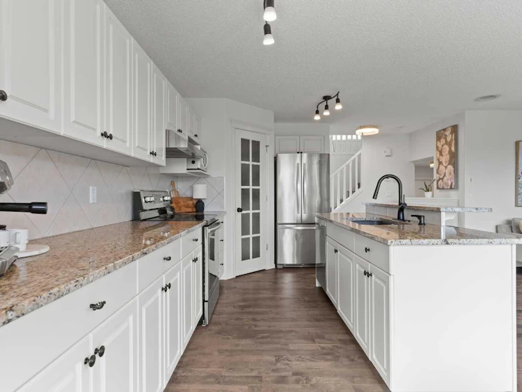45 Brightondale Parade SE, Calgary, AB, T2Z 4G5 - 8