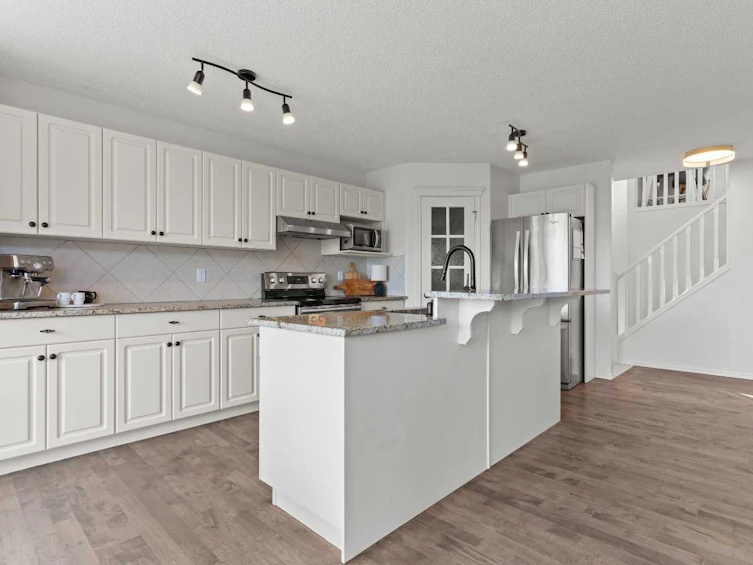 45 Brightondale Parade SE, Calgary, AB, T2Z 4G5 - 7