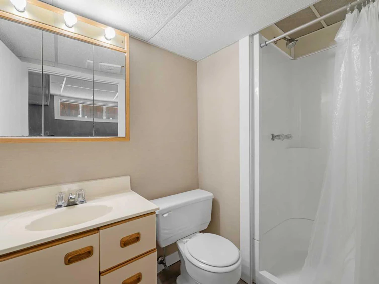 36 Brentwood Drive E, Strathmore, AB, T2L 2L6 - 36