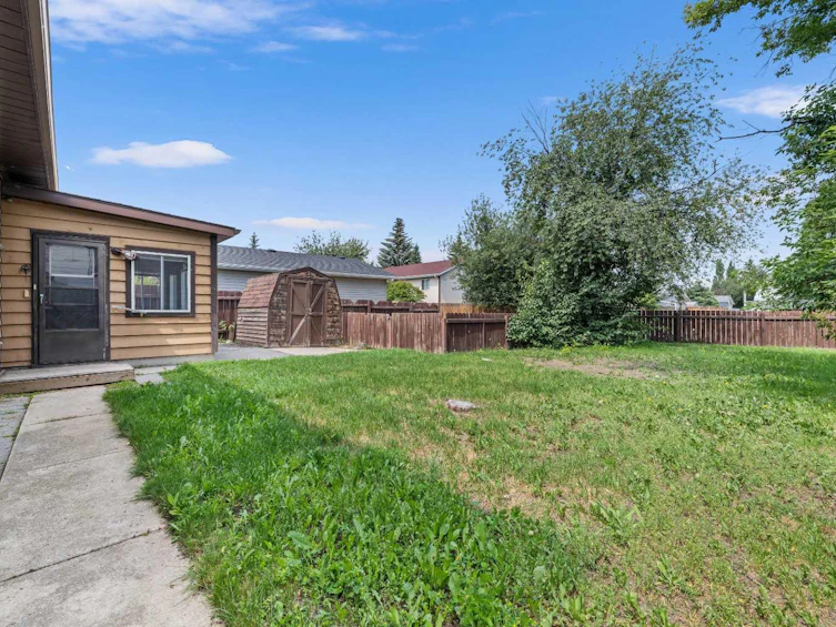 36 Brentwood Drive E, Strathmore, AB, T2L 2L6 - 38