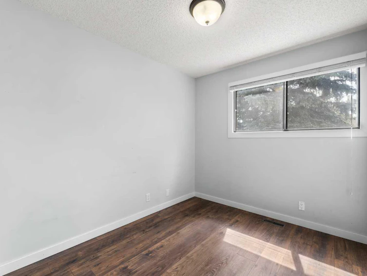 36 Brentwood Drive E, Strathmore, AB, T2L 2L6 - 22