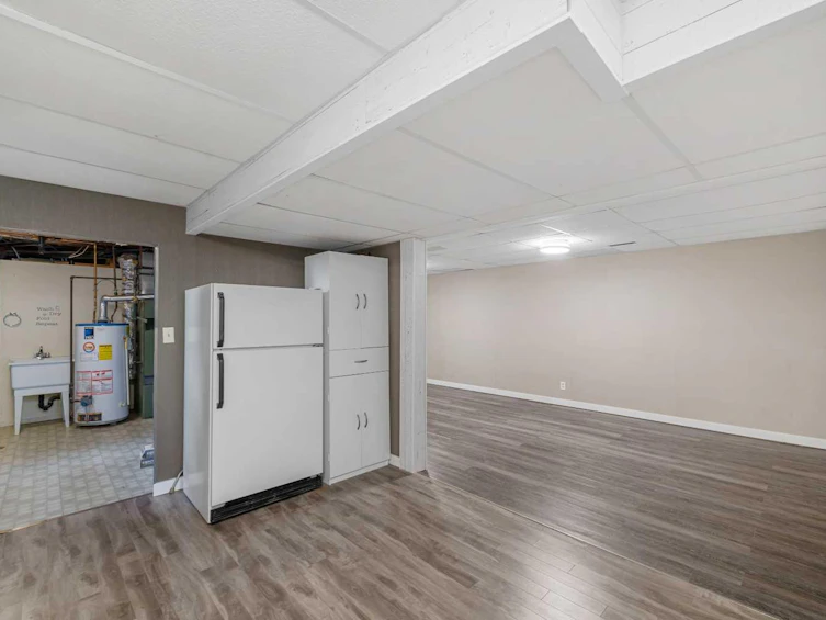 36 Brentwood Drive E, Strathmore, AB, T2L 2L6 - 30
