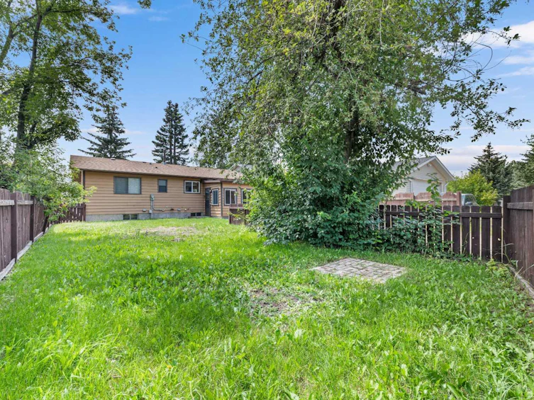 36 Brentwood Drive E, Strathmore, AB, T2L 2L6 - 40