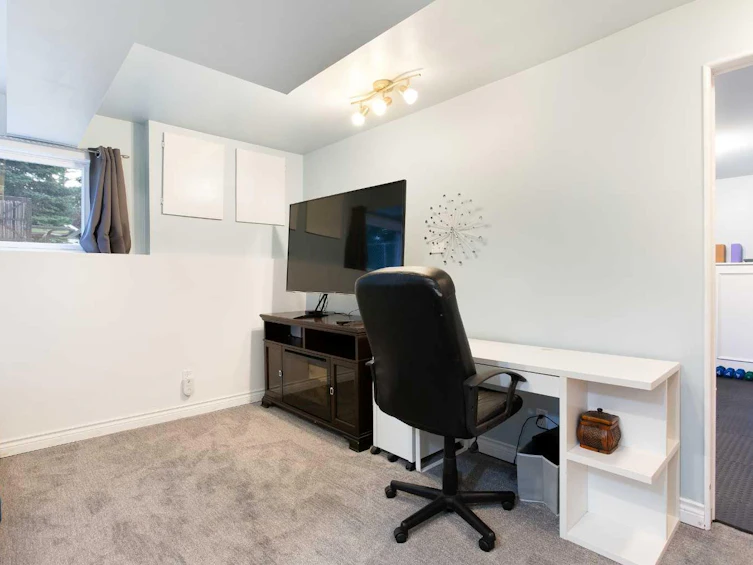 15 Southdale Bay SW, Calgary, AB, T2W 1W1 - 28