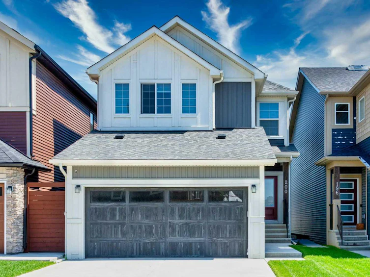 200 Homestead Grove NE, Calgary, AB, T3J 5S1