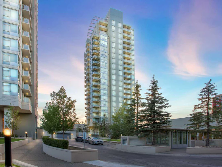 807-55 Spruce Place SW, Calgary, AB, T3C 3X5