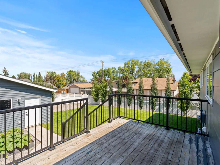 108 Parkglen Place SE, Calgary, AB, T2J 4M5 - 39
