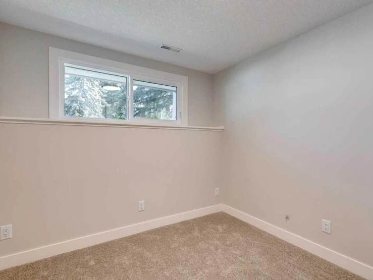 108 Parkglen Place SE, Calgary, AB, T2J 4M5 - 34