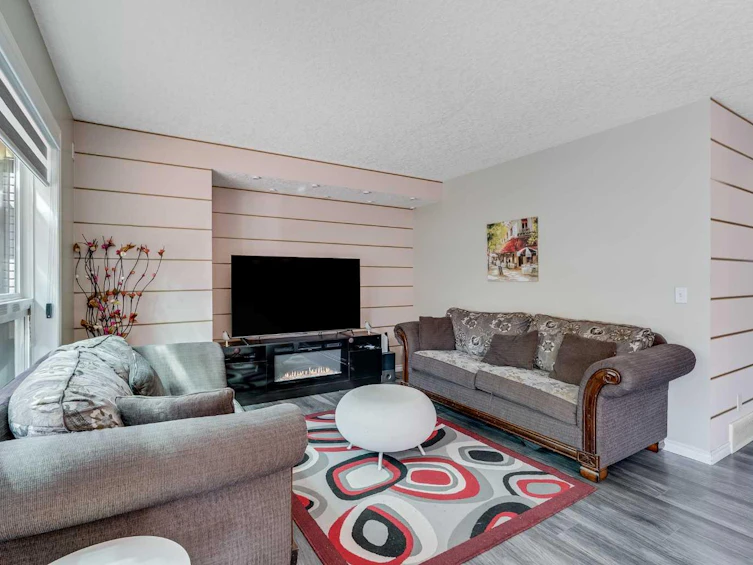 176 Eversyde Circle SW, Calgary, AB, T2Y 4T4 - 6