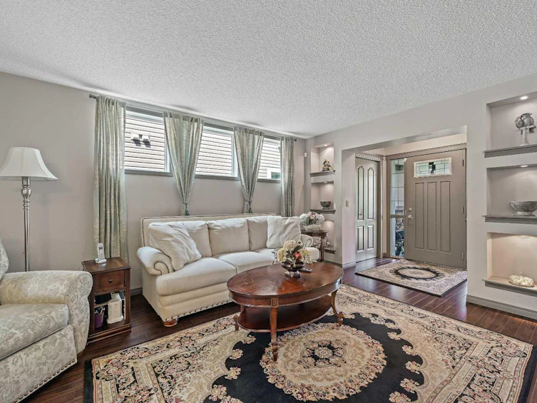 41 Legacy Gate SE, Calgary, AB, T2X 0W3 - 8
