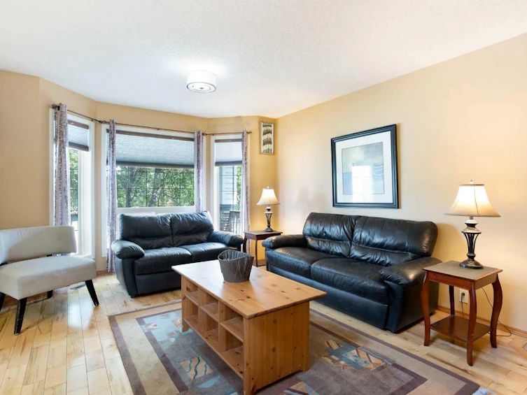 140 Covewood Green NE, Calgary, AB, T3K 5G6 - 3
