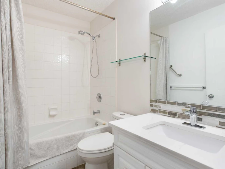 140 Covewood Green NE, Calgary, AB, T3K 5G6 - 14