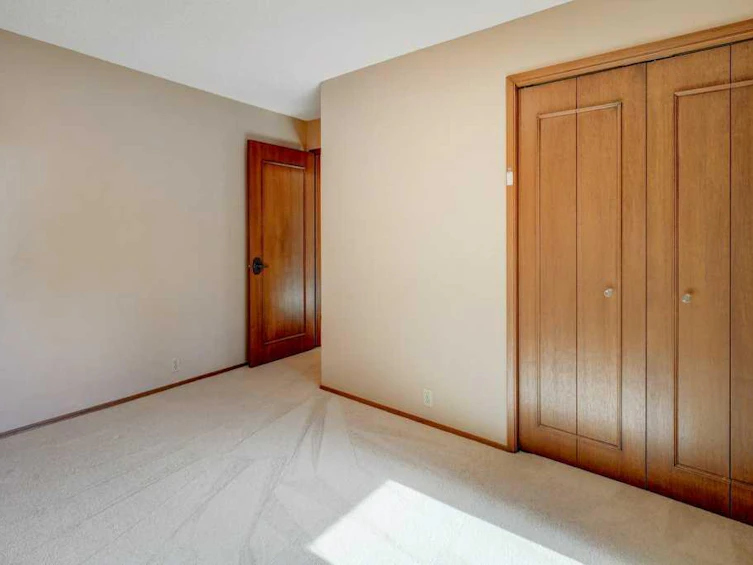 39 Bermondsey Rise NW, Calgary, AB, T3K 1V2 - 22