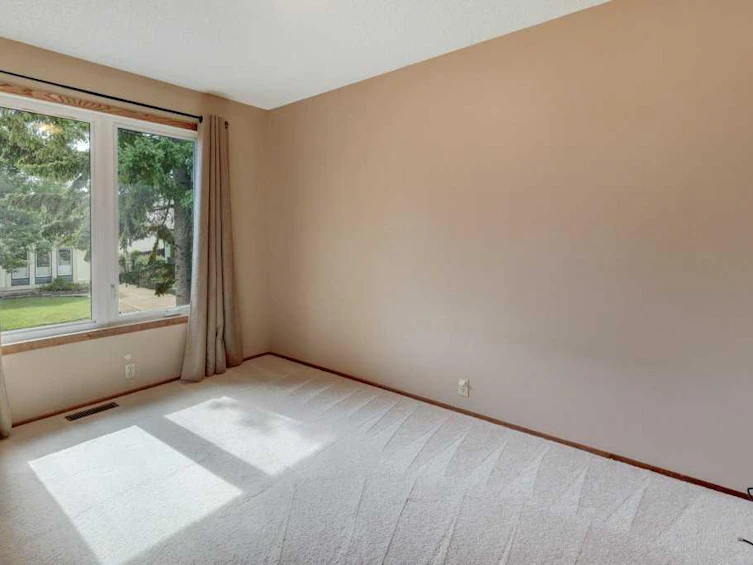 39 Bermondsey Rise NW, Calgary, AB, T3K 1V2 - 21