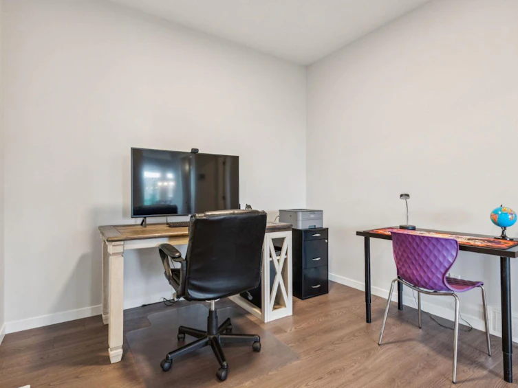 335 Creekside Way SW, Calgary, AB, T2X 5B2 - 4