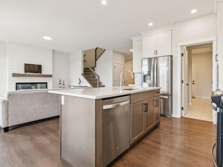 335 Creekside Way SW, Calgary, AB, T2X 5B2 - 9