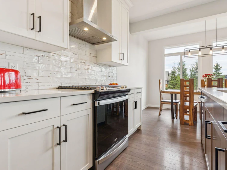 335 Creekside Way SW, Calgary, AB, T2X 5B2 - 10