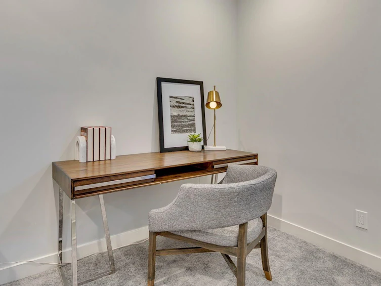69 Shawnee Green SW, Calgary, AB, T2Y 0P5 - 44