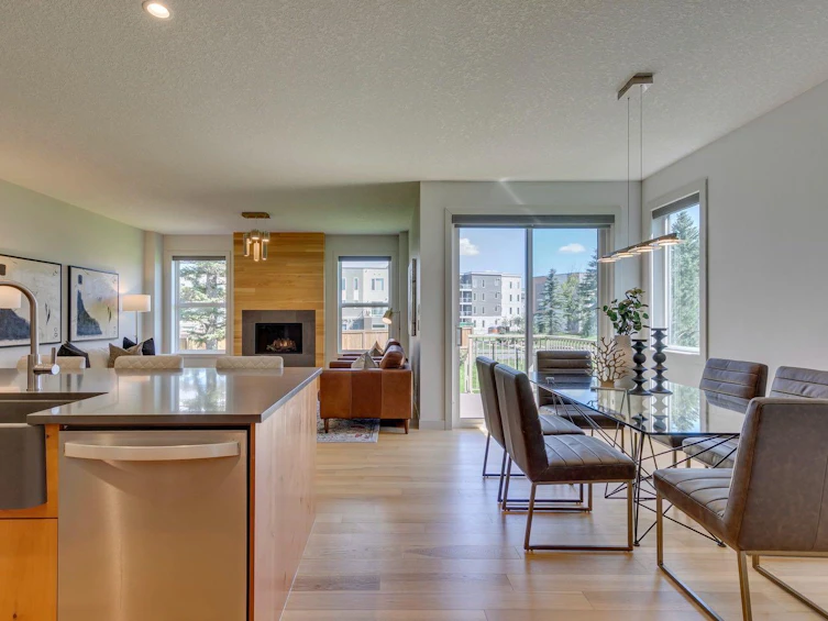 69 Shawnee Green SW, Calgary, AB, T2Y 0P5 - 5