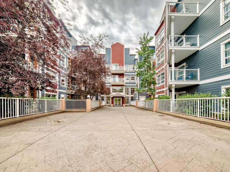 165-333 Riverfront Avenue SE, Calgary, AB, T2G 5R1 - 2