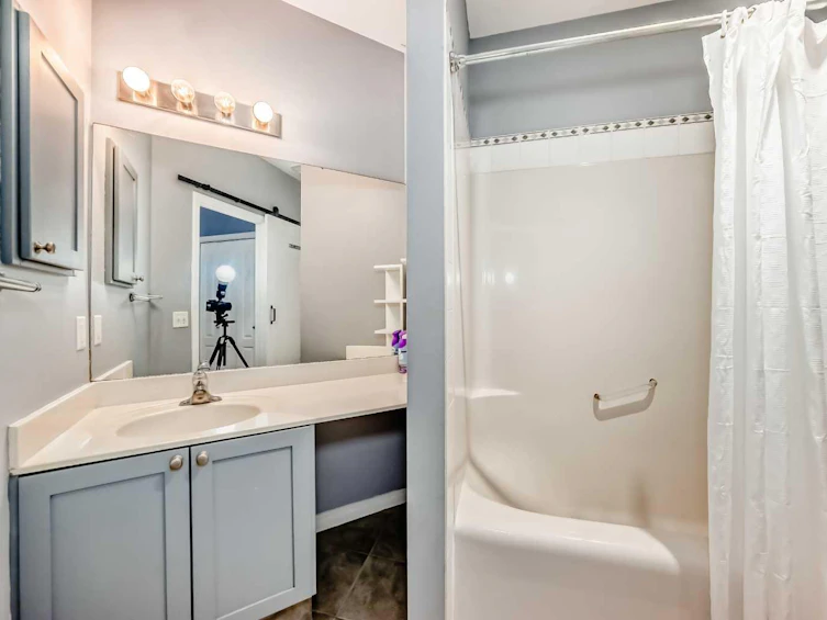 165-333 Riverfront Avenue SE, Calgary, AB, T2G 5R1 - 23
