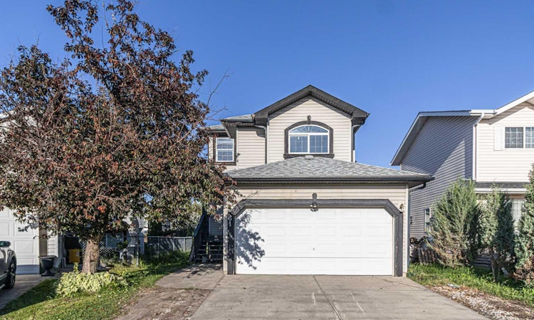 61 Applemont Place SE