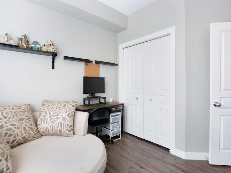 309 Mckenzie Towne Square SE, Calgary, AB, T2Z 1E3 - 15