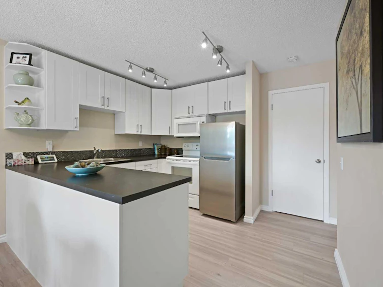 27-2323 Oakmoor Drive SW, Calgary, AB, T2V 4T2 - 16