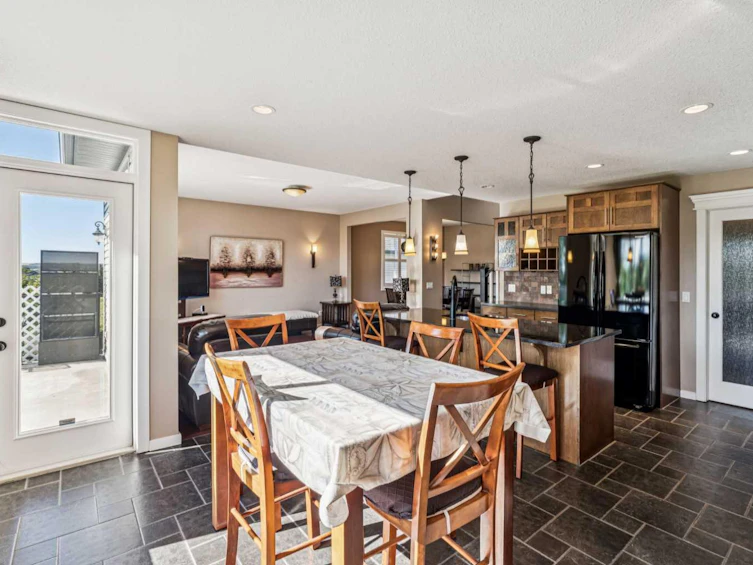 358 Crystal Green Rise, Okotoks, AB, T1S 2N6 - 7