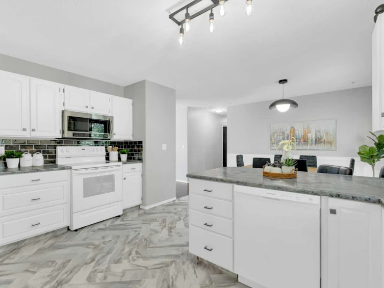 2102 24 Avenue, Delburne, AB, T0M 0V0 - 24
