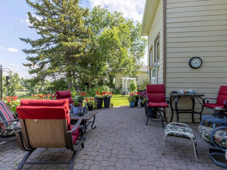 157 S 1 Street W, Magrath, AB, T0K 1J0 - 40