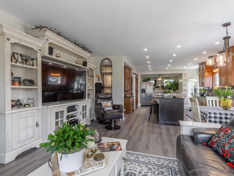157 S 1 Street W, Magrath, AB, T0K 1J0 - 7
