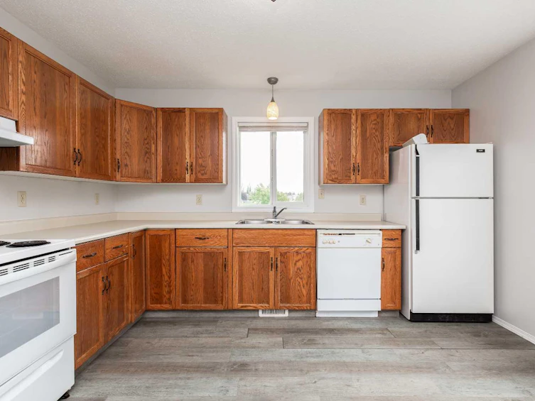 94 Mt Burke Boulevard W, Lethbridge, AB, T1K 6M9 - 5