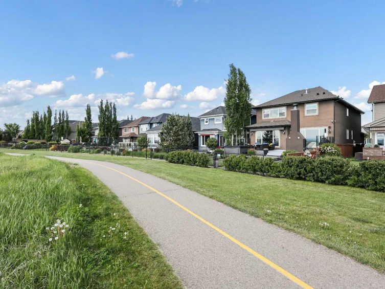 39 Cranarch Terrace SE, Calgary, AB, T3M 1Z1 - 42