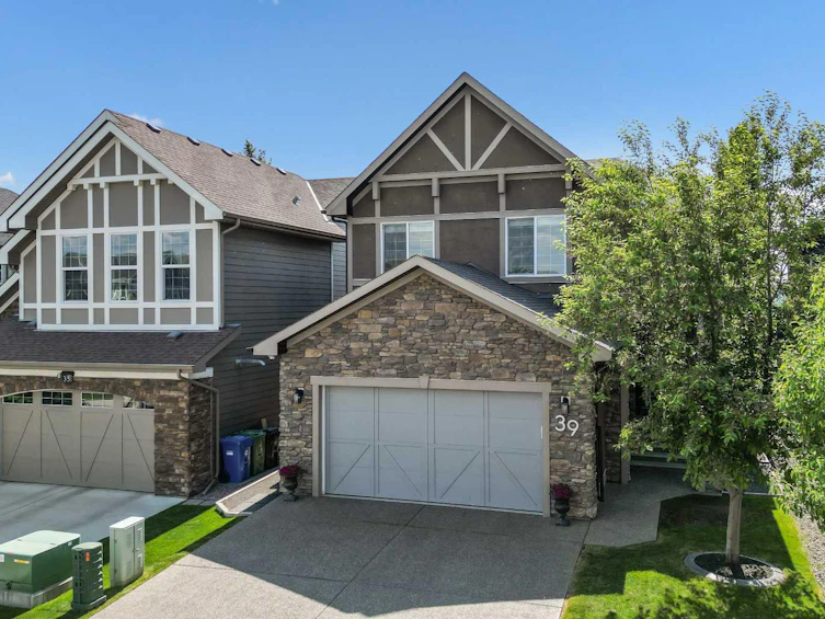 39 Cranarch Terrace SE, Calgary, AB, T3M 1Z1 - 48