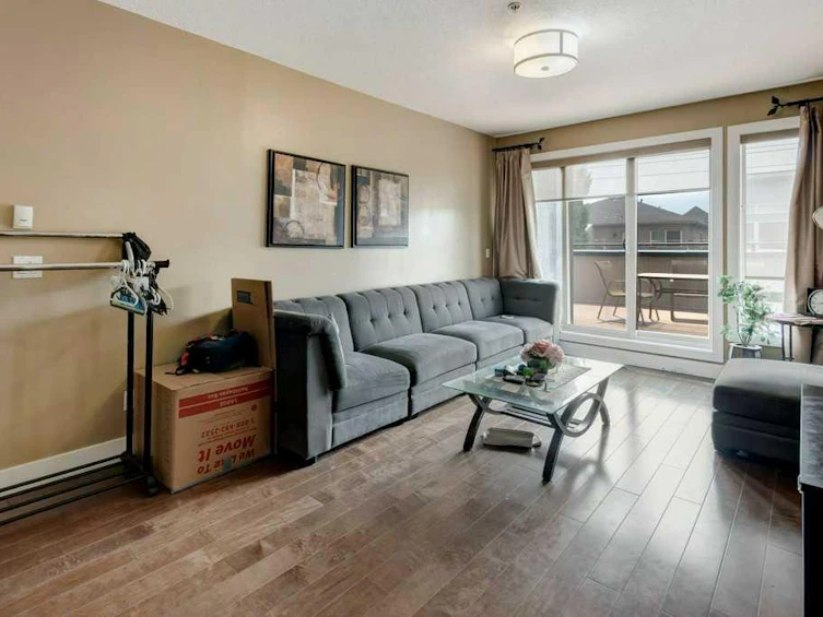 215-1899 45 Street NW, Calgary, AB, T3B 4S3 - 9