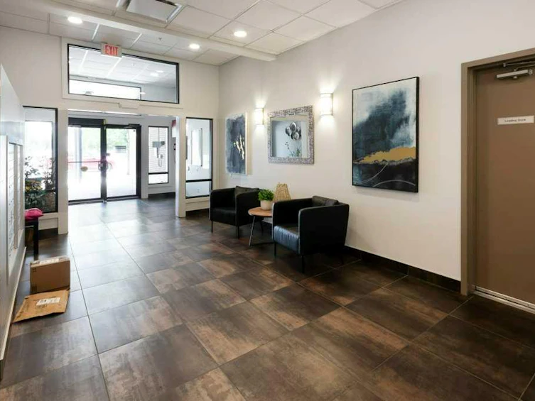215-1899 45 Street NW, Calgary, AB, T3B 4S3 - 27