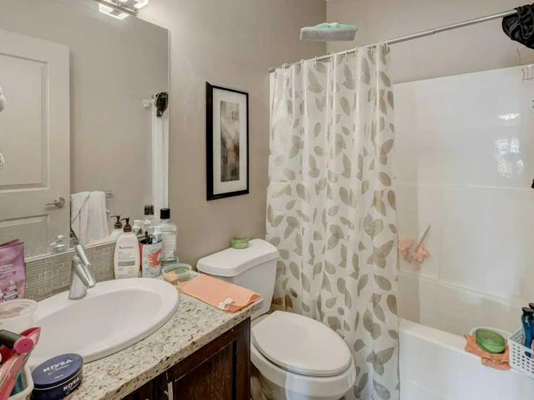 215-1899 45 Street NW, Calgary, AB, T3B 4S3 - 15